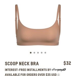 SKIMS by Kim Kardashian West Scoop Neck Bra